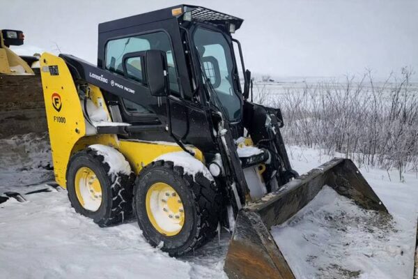 Минипогрузчик LONKING FV1200 (бобкет)